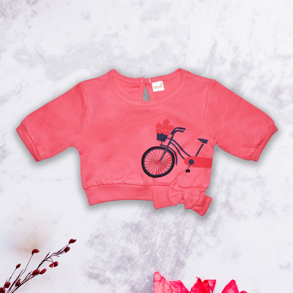 trendy and stylish half sleeve t-shirt with shorts for your baby girl